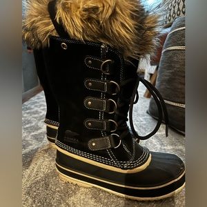 Sorel Joan of Arctic boots